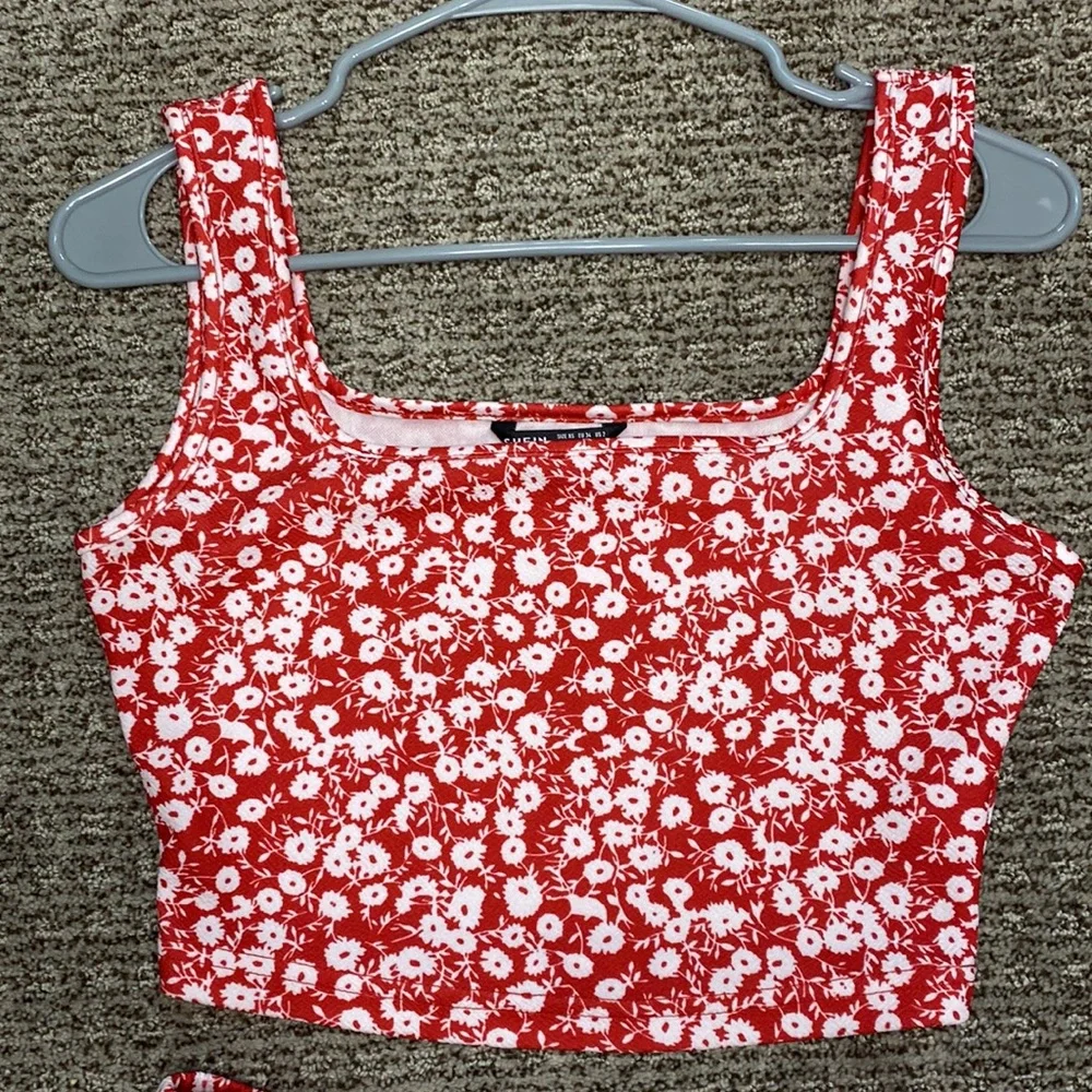 SHEIN Set - Picture 2 of 5